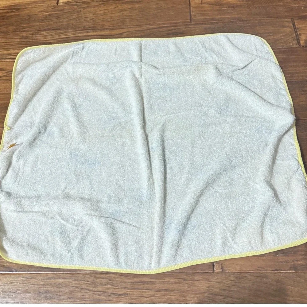 VTG 80s‎ Dundee Hooded Baby Towel Yellow Animal Cloud Print Cotton Terry Cloth
